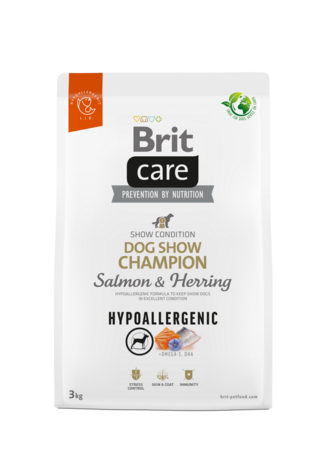 brit care dog show champion hypoallergenic zalm haring 3 kg